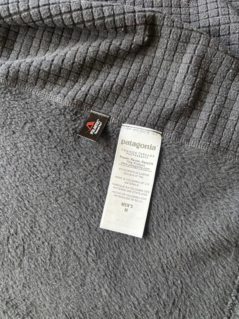 Patagonia　フリースジャケット　R１　Mサイズ