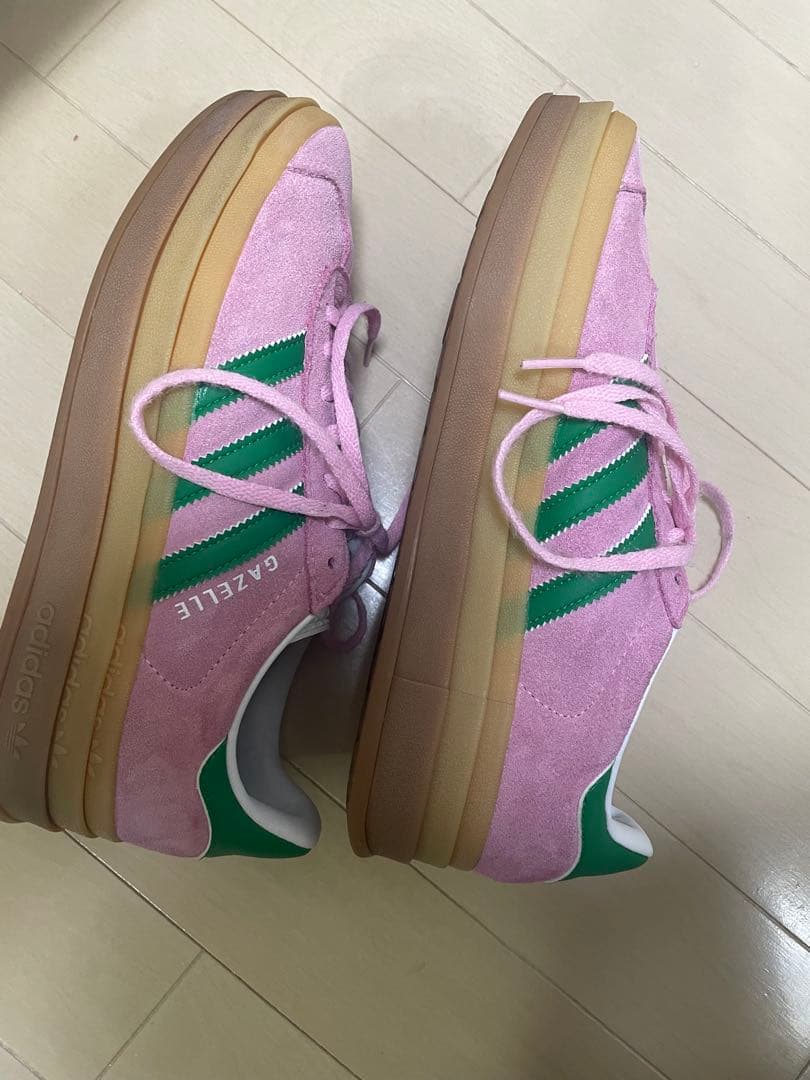 adidas Gazelle ピンク グリーン スニーカー