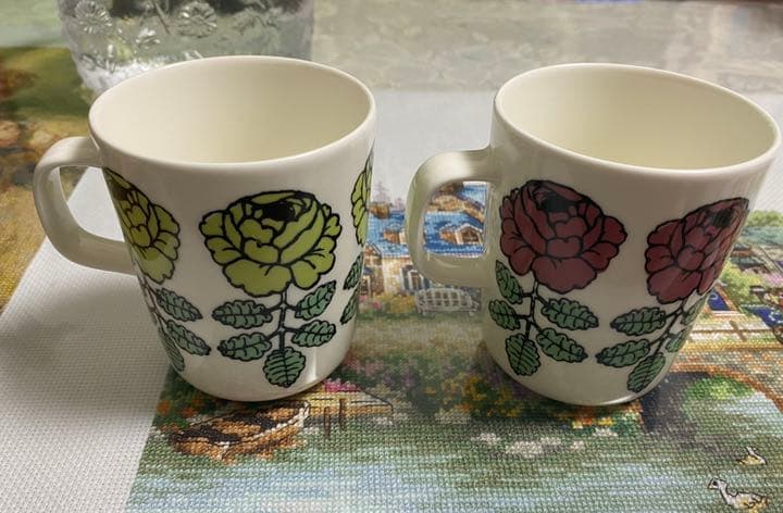 新品marimekko ヴィヒキルース/グリーン、ピンク２個セット