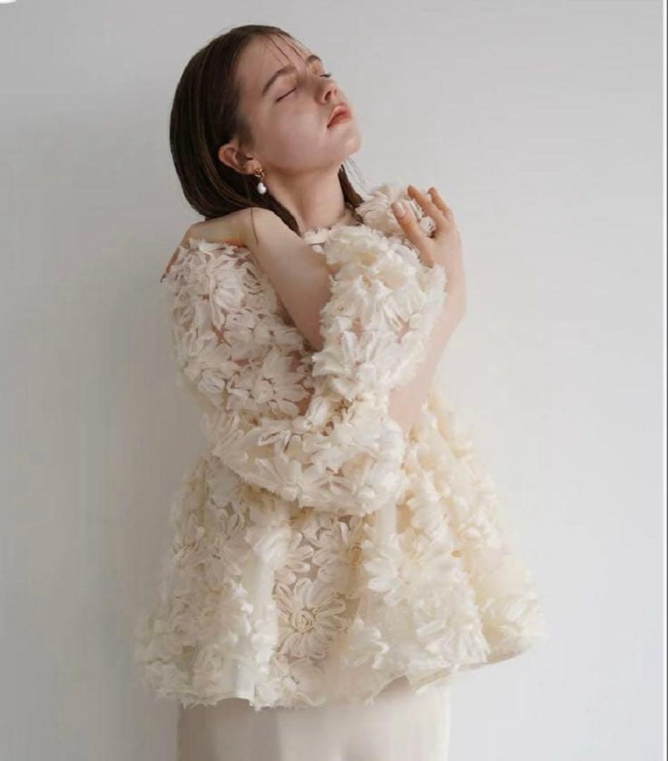 Acka. フラワーブラウス