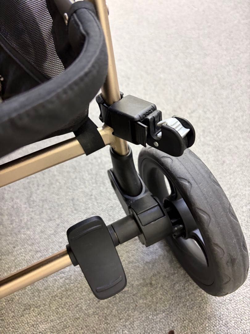 【nunaベビーカー】リベテッドローズ NUNA ixxa next ベビーカー