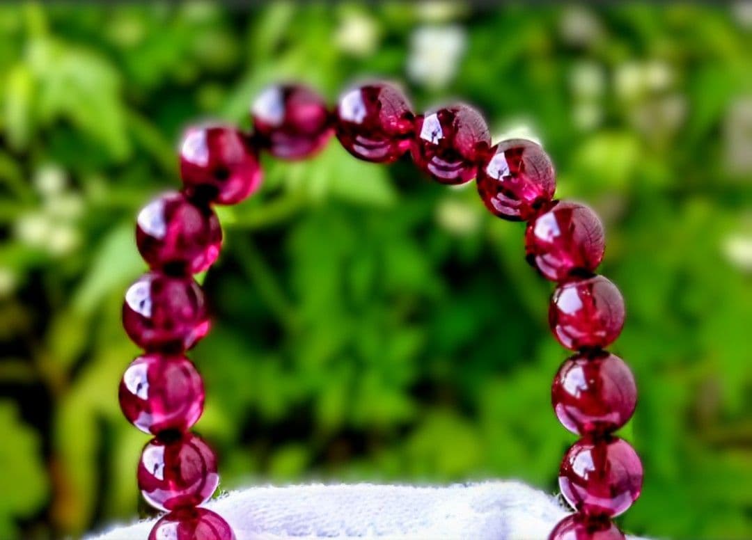 本日限定✿天然美品〘真紅の宝石〙ロードライトガーネット*ブレス【８.8mm珠】