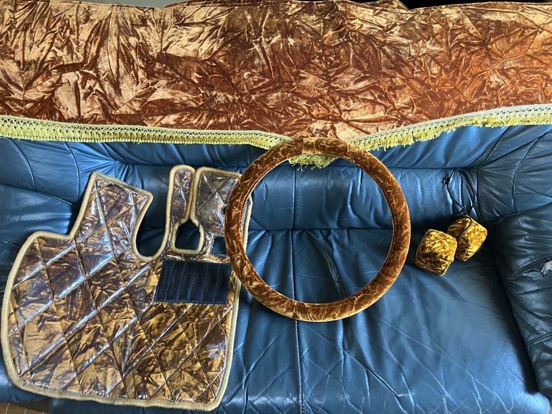 大食い太郎さん専用スーパーグレート　チンチラゴールド　ダッシュマット　フロアマッ