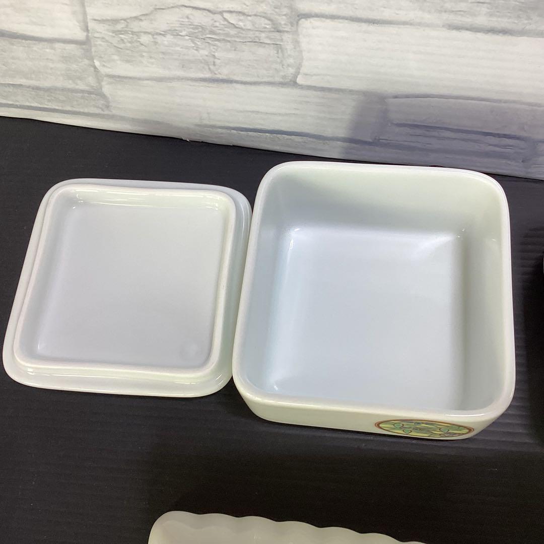 深川製磁　寿赤絵蓋付き角鉢 、小皿、赤絵 丸紋 湯呑み