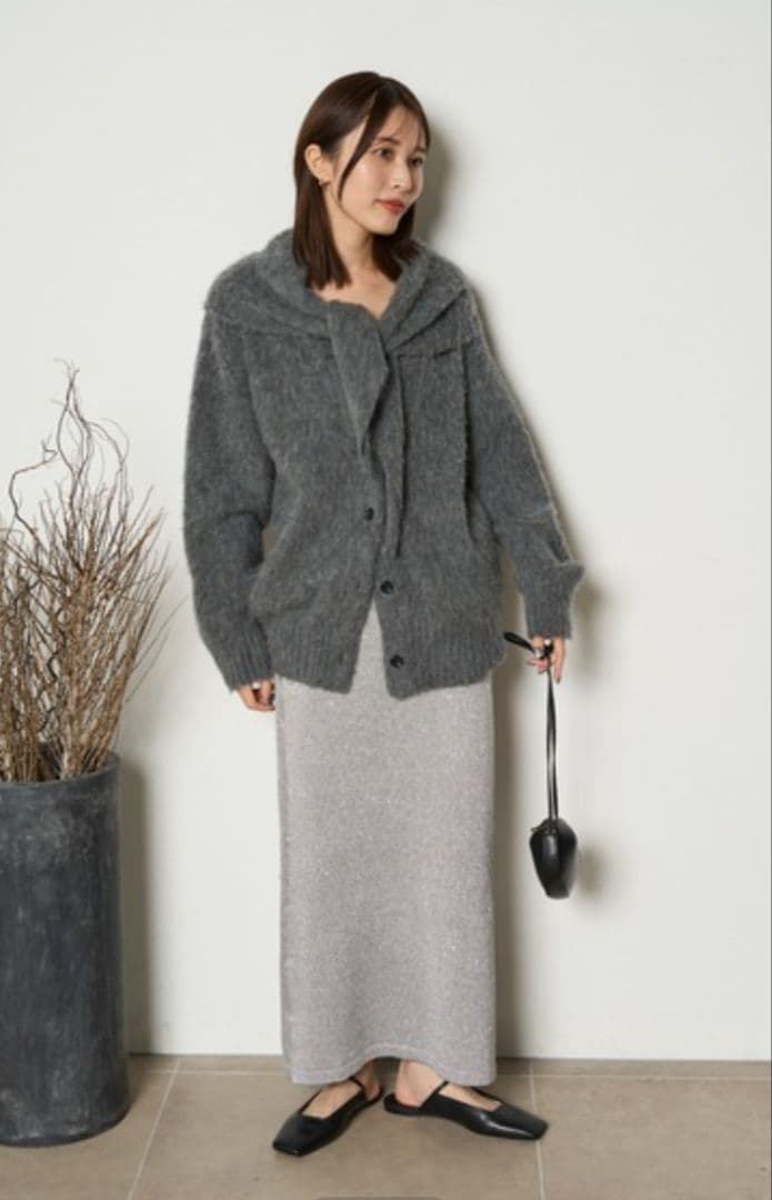 限定お値下げ！MIESROHE★スカーフデザインアルパカシャギーカーデ