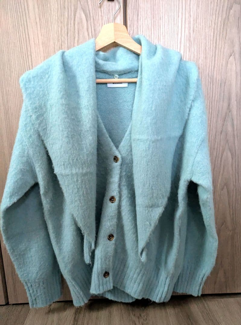 限定お値下げ！MIESROHE★スカーフデザインアルパカシャギーカーデ