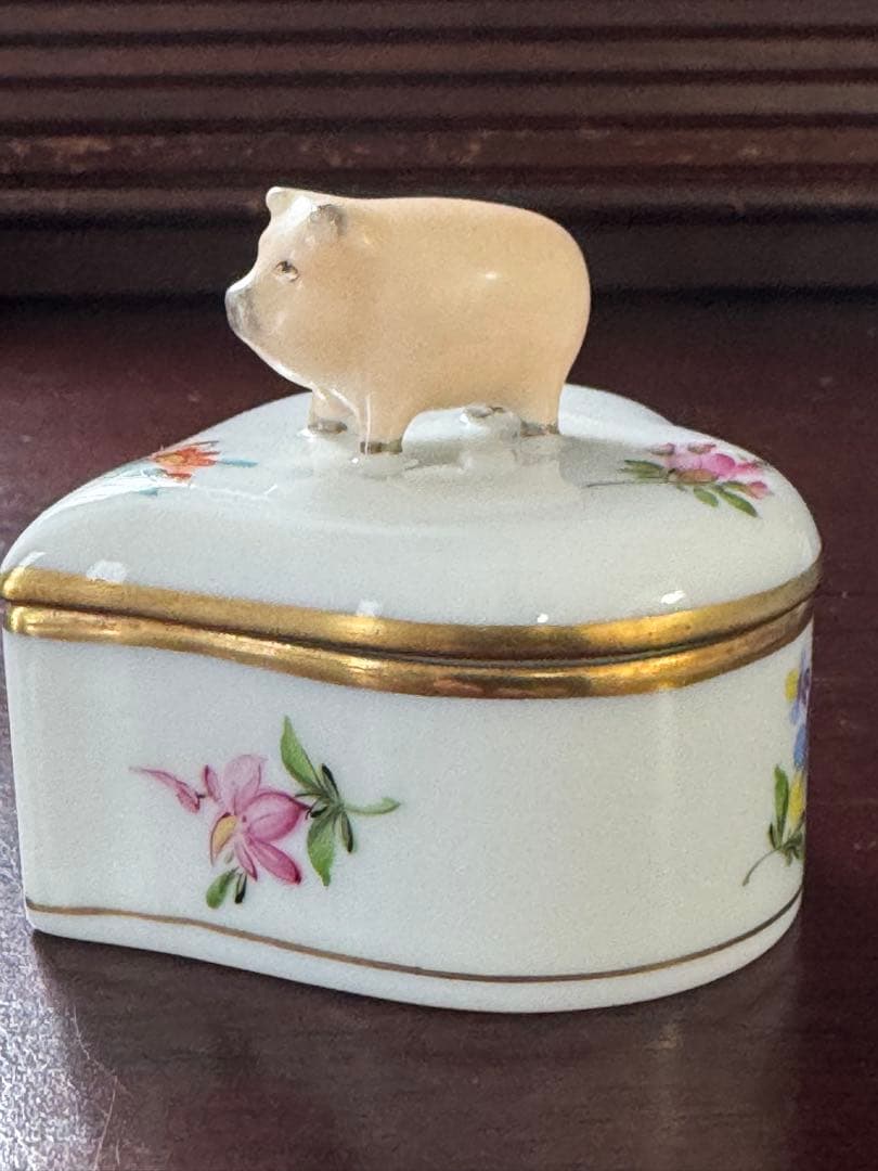 ヘレンド　ミルフルール　ボンボン入れ　ブタ
