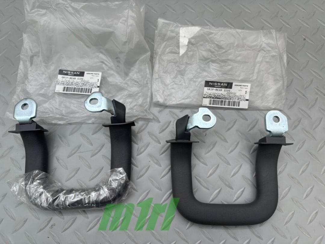 日産 NV350 キャラバン 後部座席 アシスト グリップ左右セット LH RH