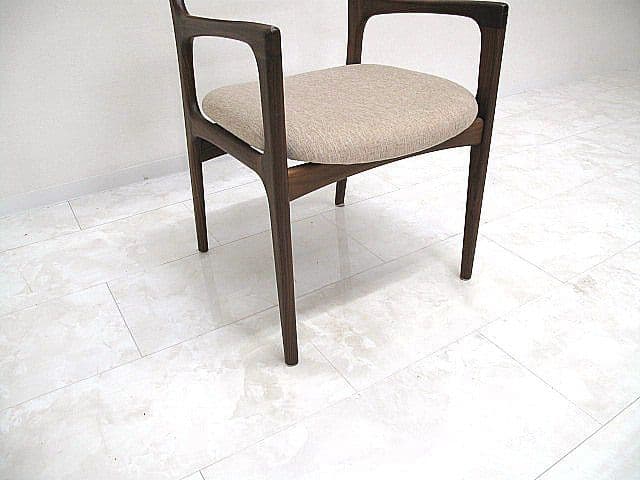展示品　リグナ ソアーアームチェア　ウォールナット　ダイニングチェア　約5.2万