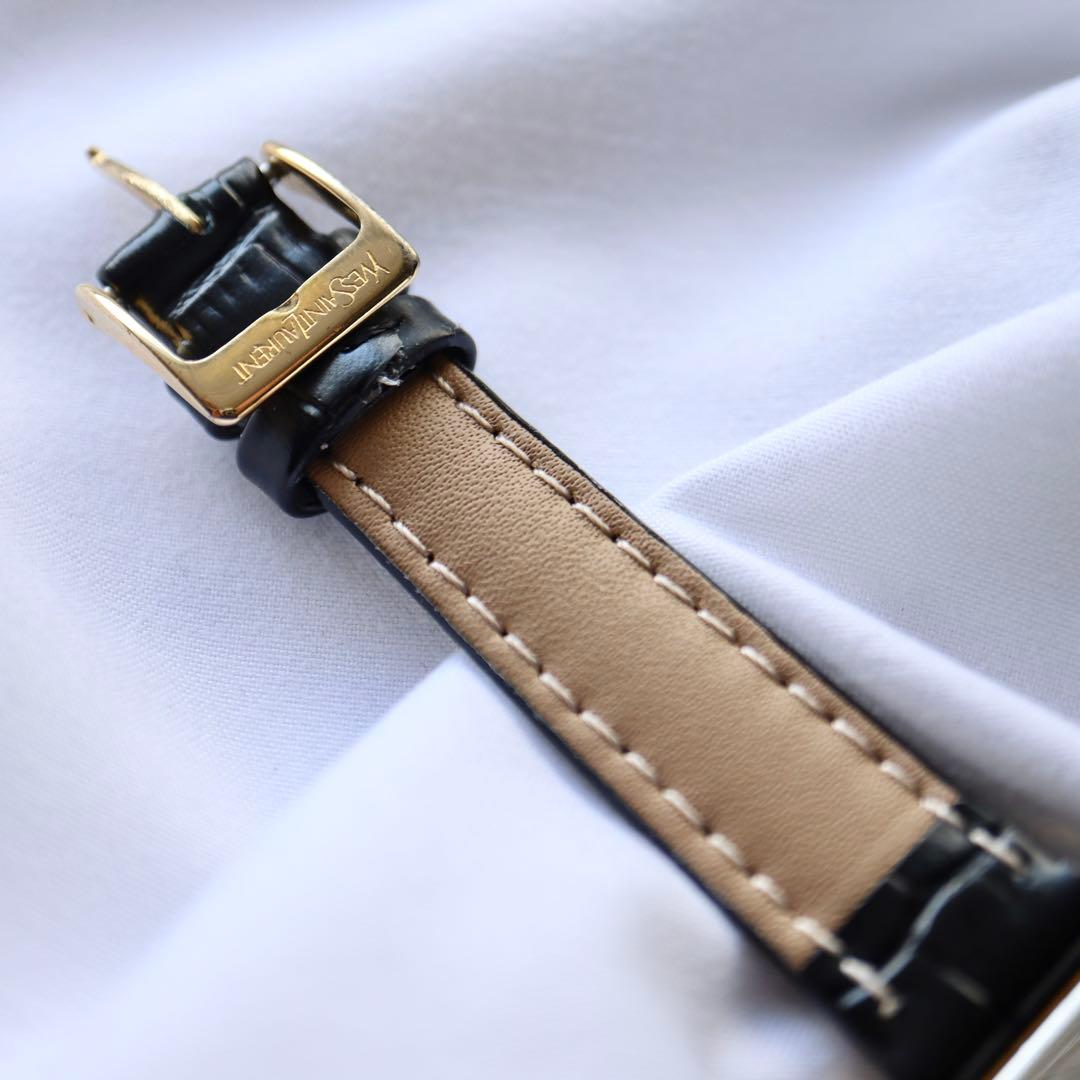 Yves Saint Laurent スクエア レディース腕時計 1384