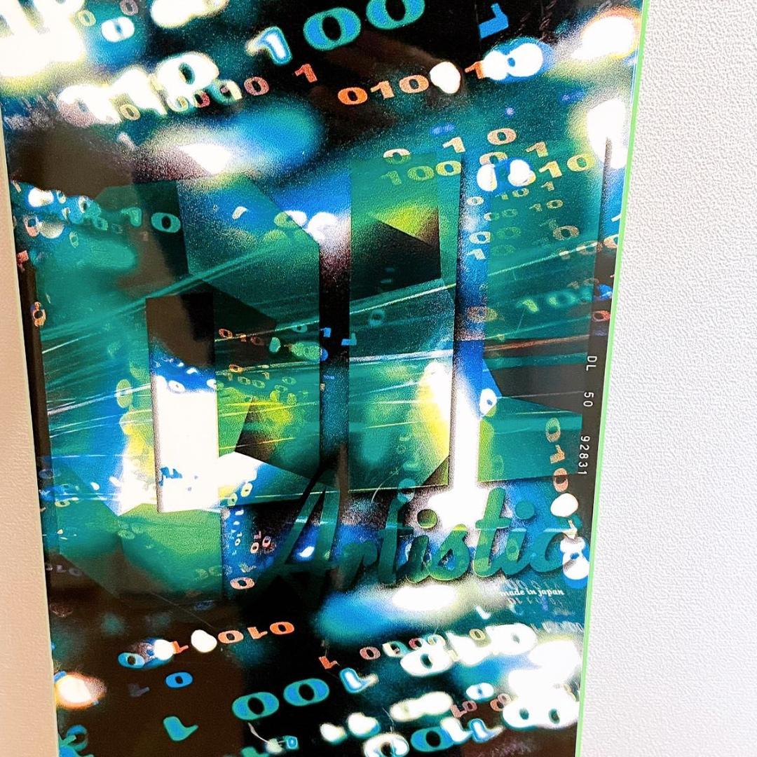 ✨美品✨ 011artistic 150cm D-LIGHT スノーボード