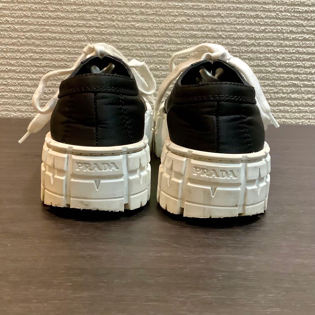 プラダ PRADA Re Nylon リナイロン トライアングル スニーカー