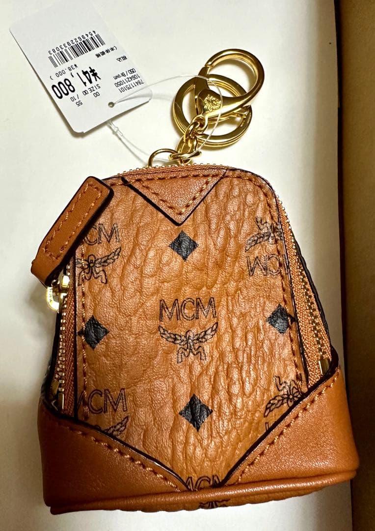 新品未使用　MCM エアポッズチャーム