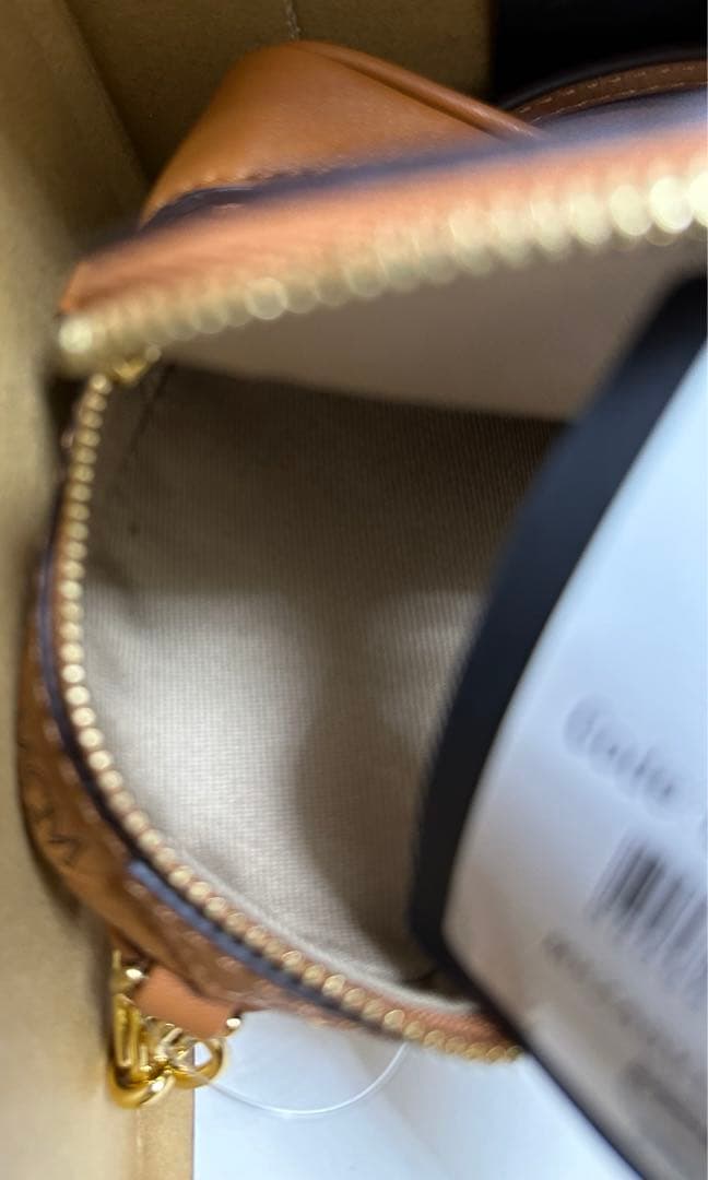 新品未使用　MCM エアポッズチャーム