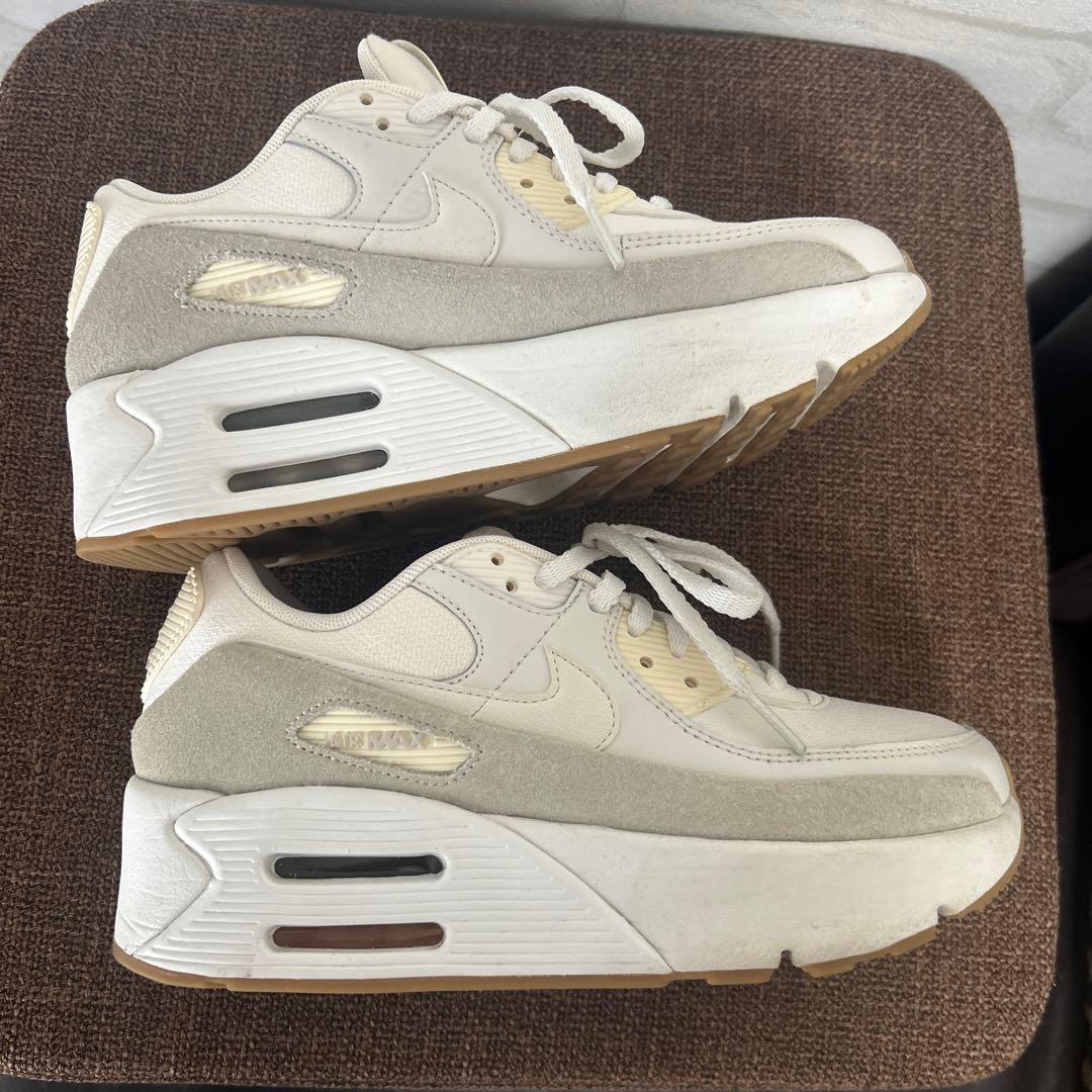 NIKE ナイキ / AIR MAX 90 LV8 FD4328-111