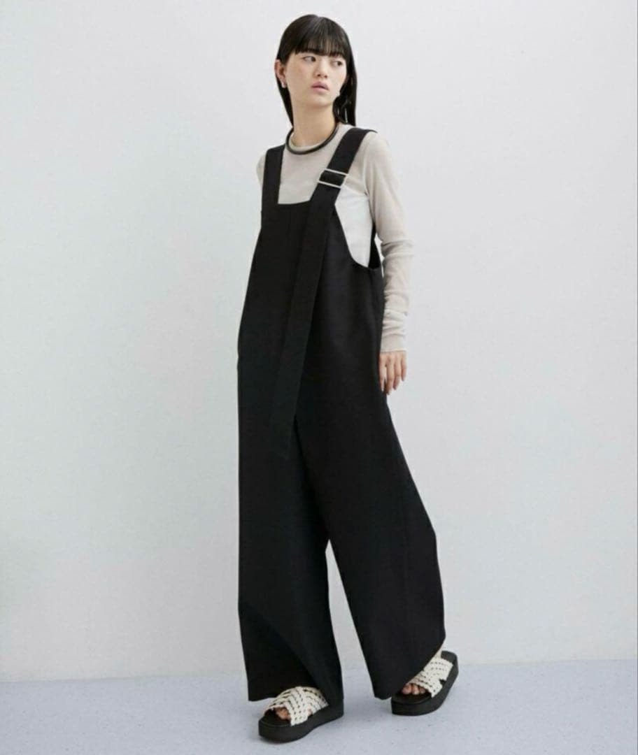 アダムエロペ　ベルテッドストラップロンパース　ADAM ET ROPE'