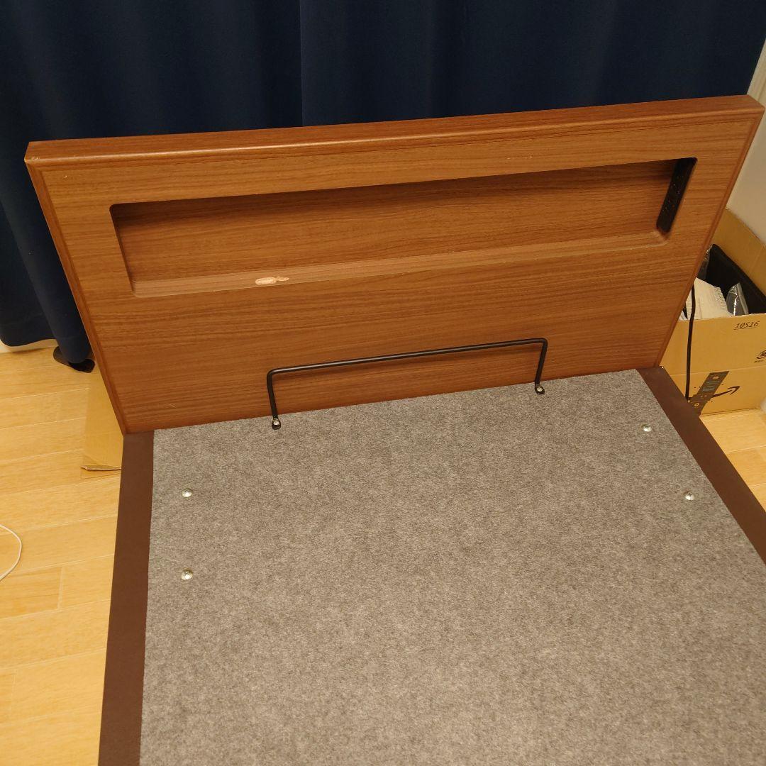 シングル木製ベッドフレーム ヘッドボード付き