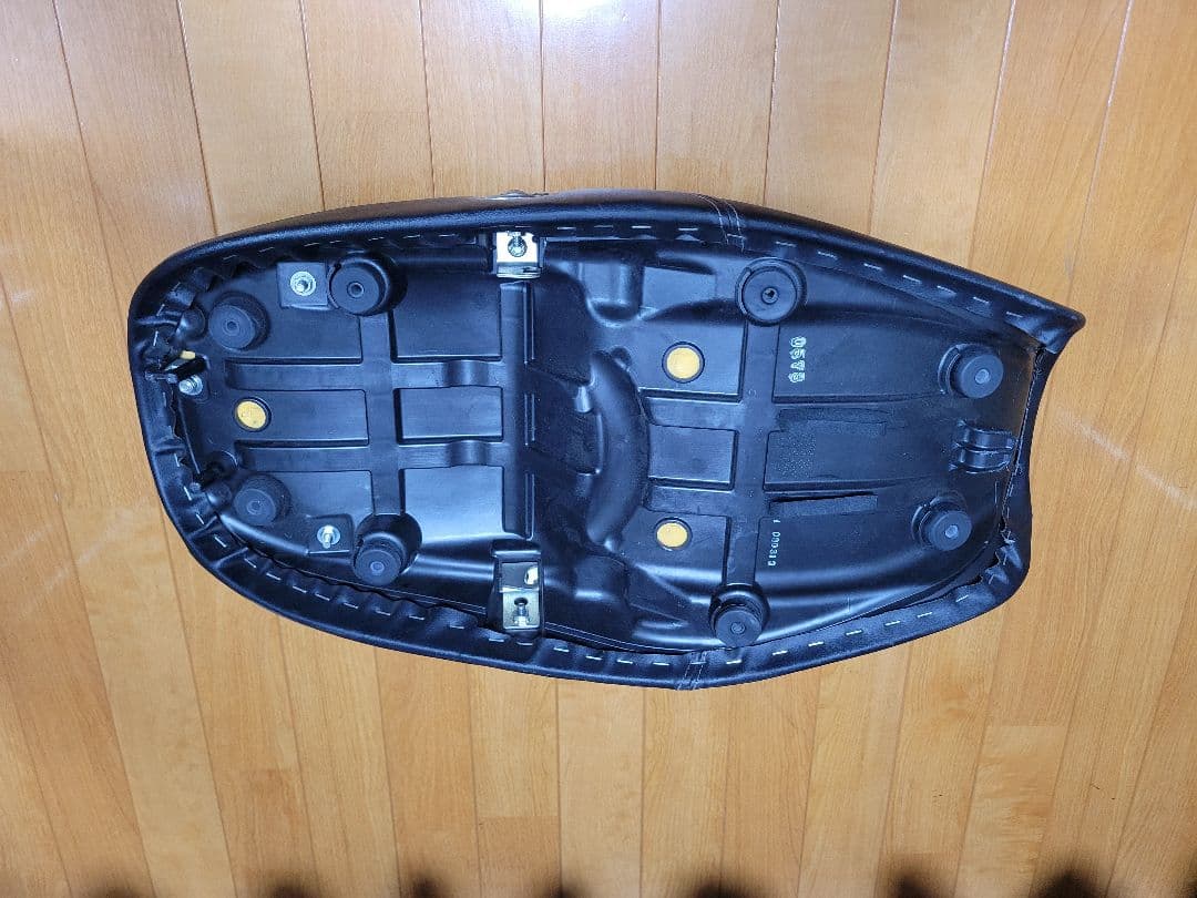 Z900RS　ローダウンシート K’s-STYLE（ケイズ・スタイル）