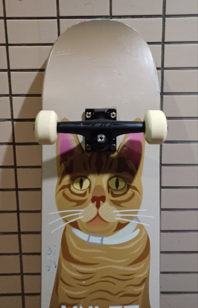 トイマシーン　コンプリート　スケートボード　デッキ　トラック　ウィール