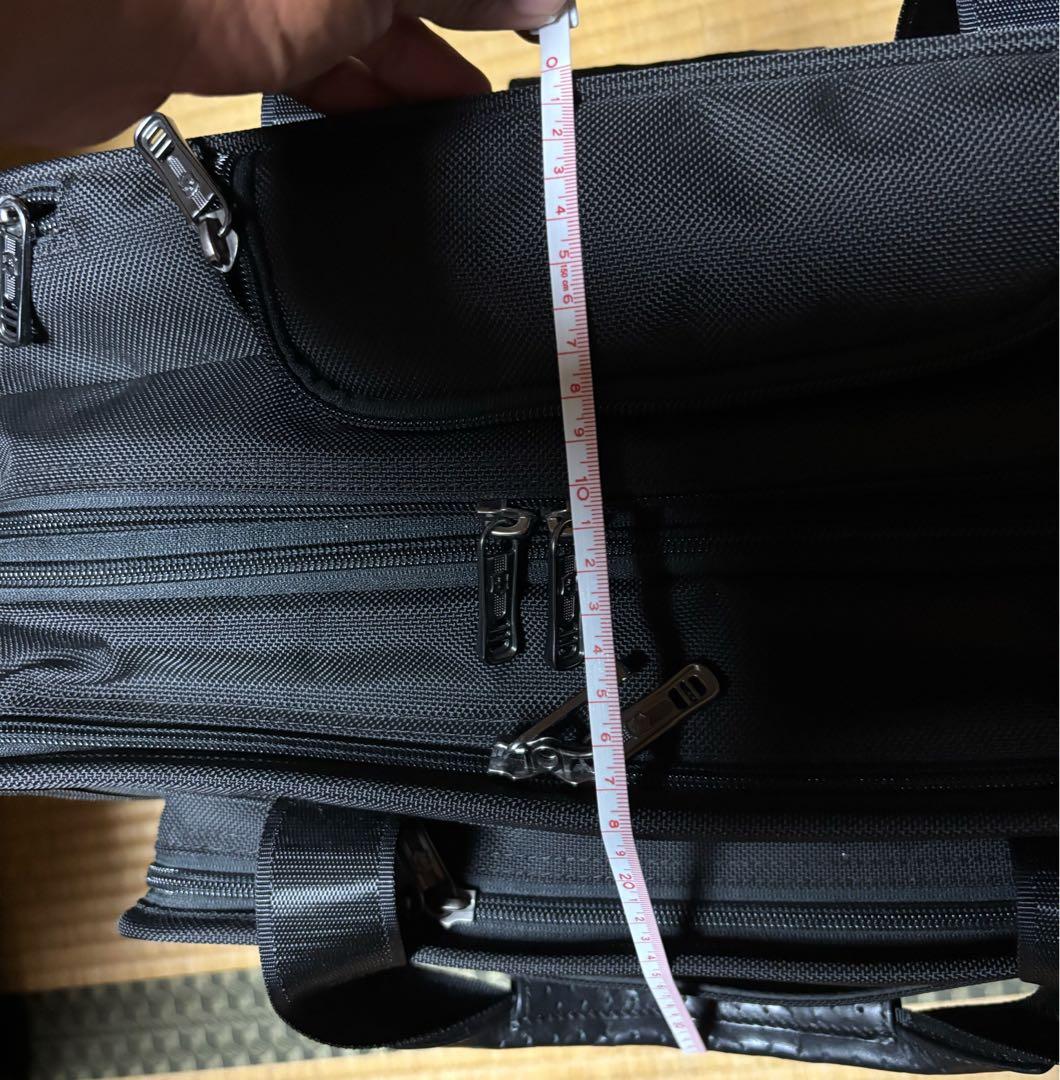 『値下げしました』Victorinox ブラック キャリーケース 中型