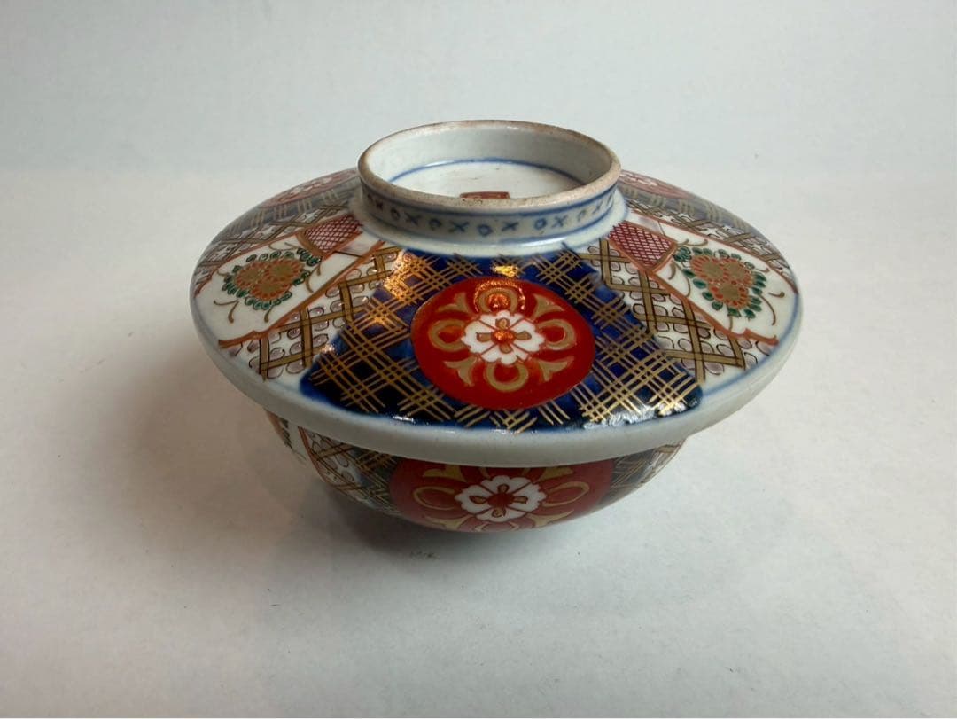 有田焼き　古伊万里　赤茶碗　蓋付き　色絵　5つ　NO.02
