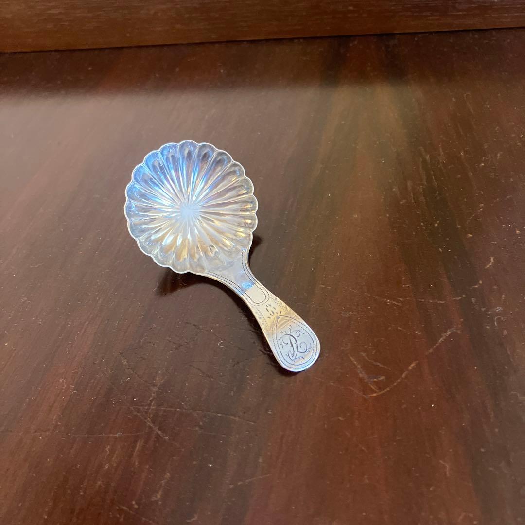 英国アンティーク　純銀ティーキャディスプーン