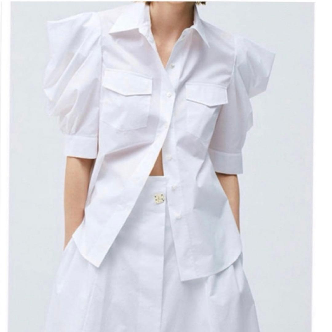 rochas 新品未使用品　パワーショルダーブラウス