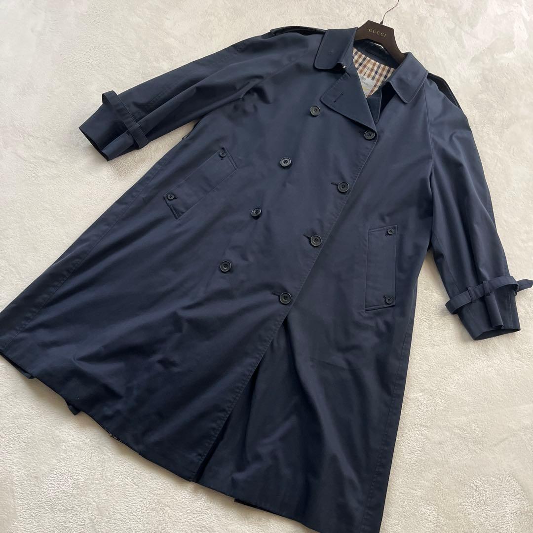 ★アクアスキュータム　トレンチコート　ネイビー　クラブチェック　ベルト