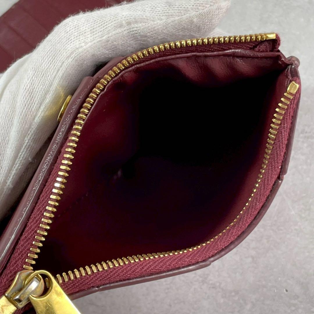 【美品 人気カラー】ボッテガヴェネタ 折り財布 カセット イントレ レザー