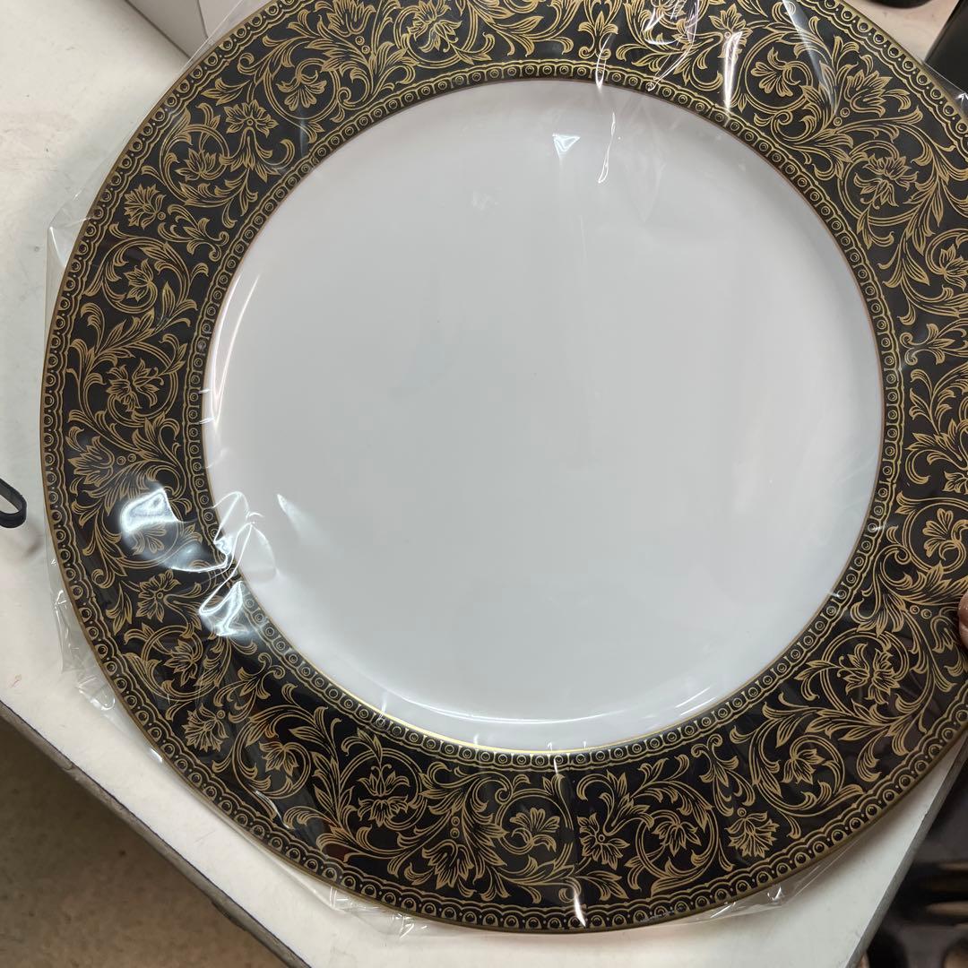 SANGO CHINA黒と金の装飾プレート 直径約28cm３枚セット