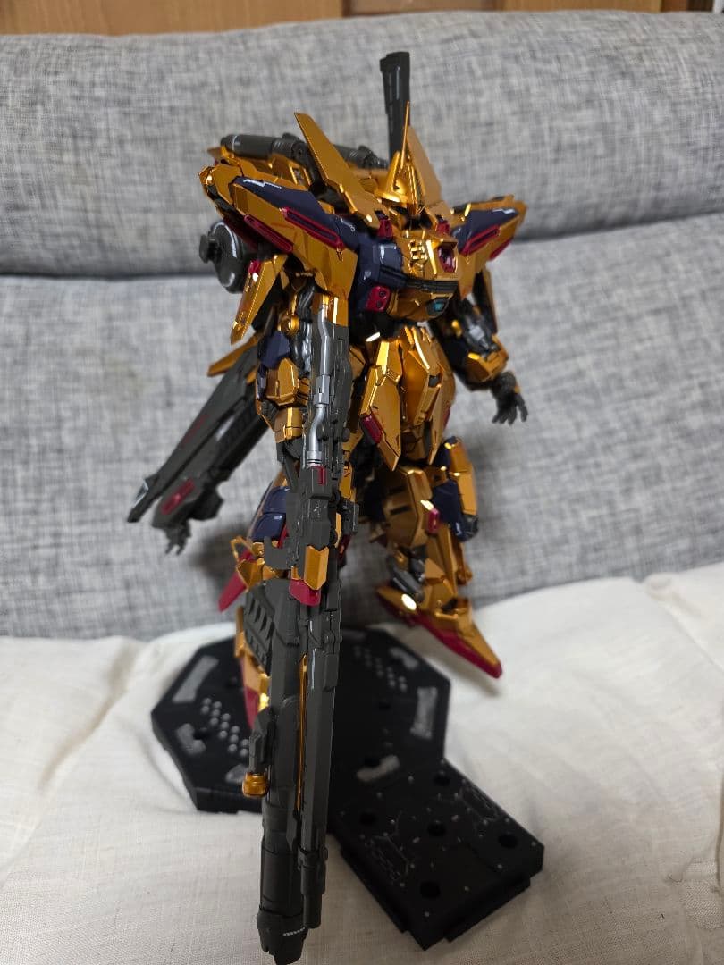 神馬模型　1/100相当　黄金武士 ダイキャストフレーム　海外製プラモデル
