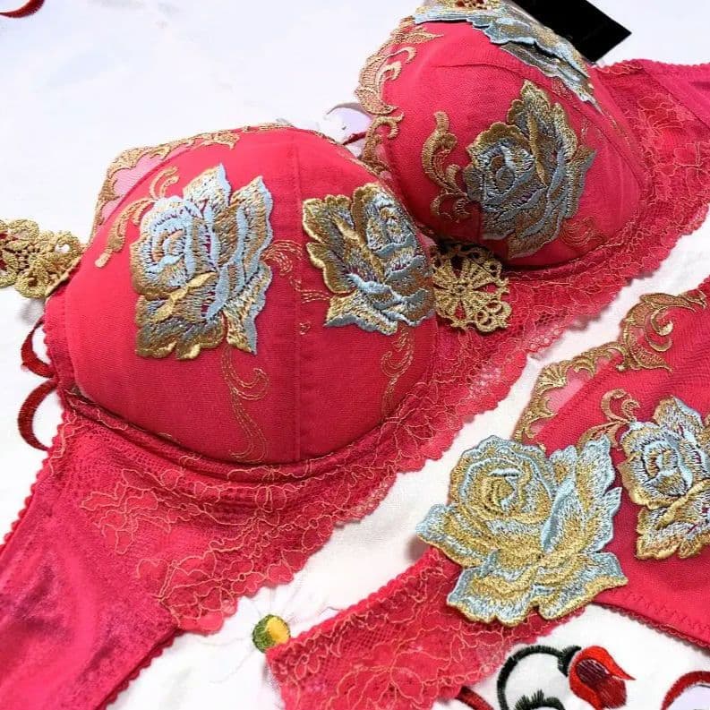 新品・タグ付き☆ワコール☆サルート☆ベルサイユのばら☆ＲＰ☆Ｅ７５＆ソングM