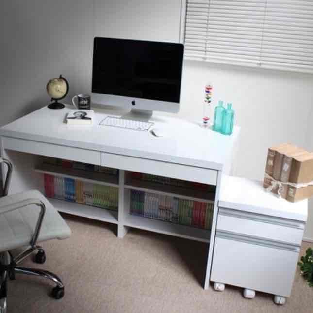 美しい鏡面仕上げ！デスク、チェスト2点セット