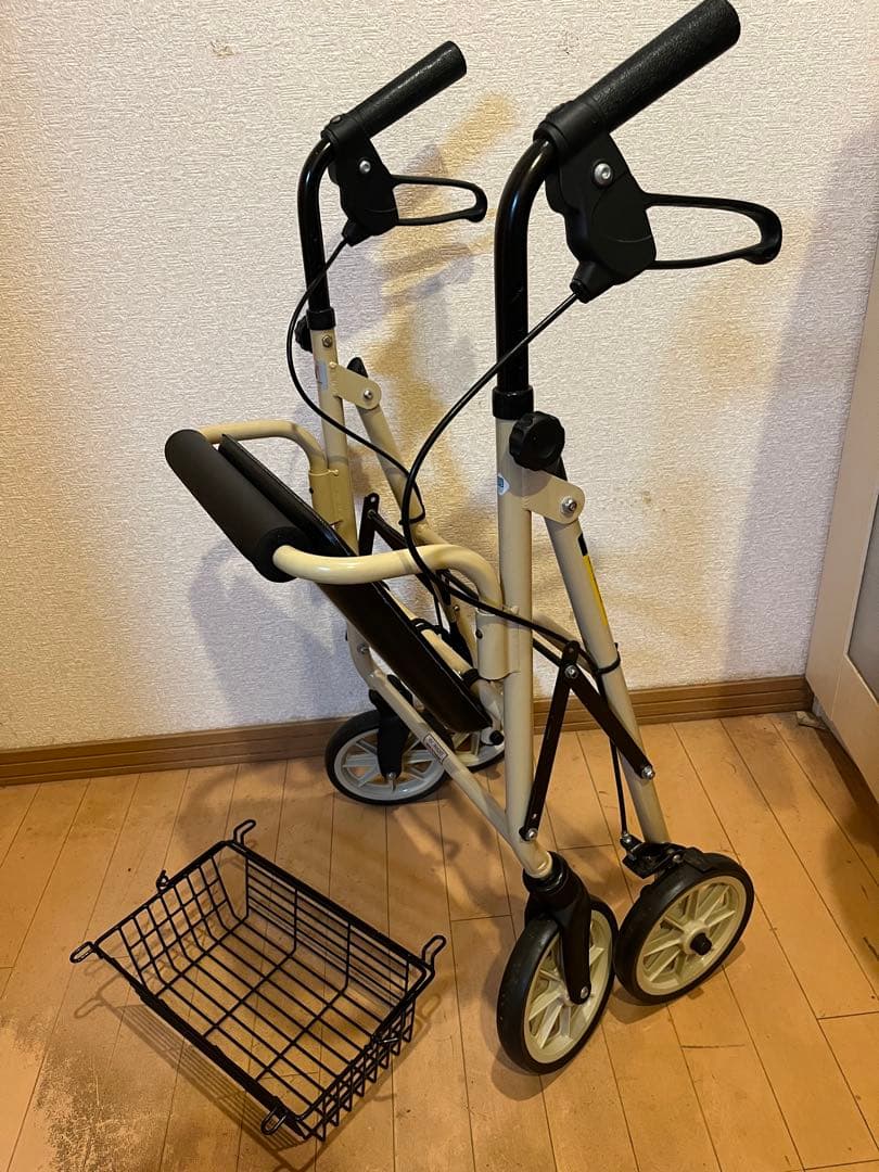 【歩行器】竹虎　ハッピーミニ　ベージュ