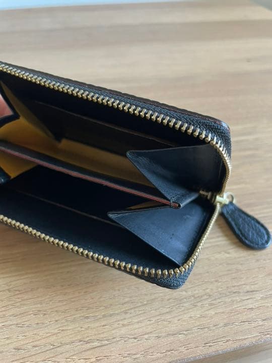 【レンさん用】KESEMA (ケセマ) Lファスナー小銭入れ