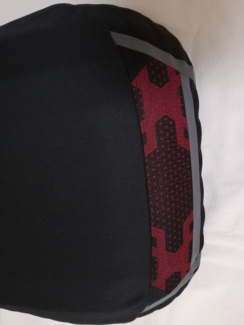 エアー4DX ピロー　LOW 西川　レッド