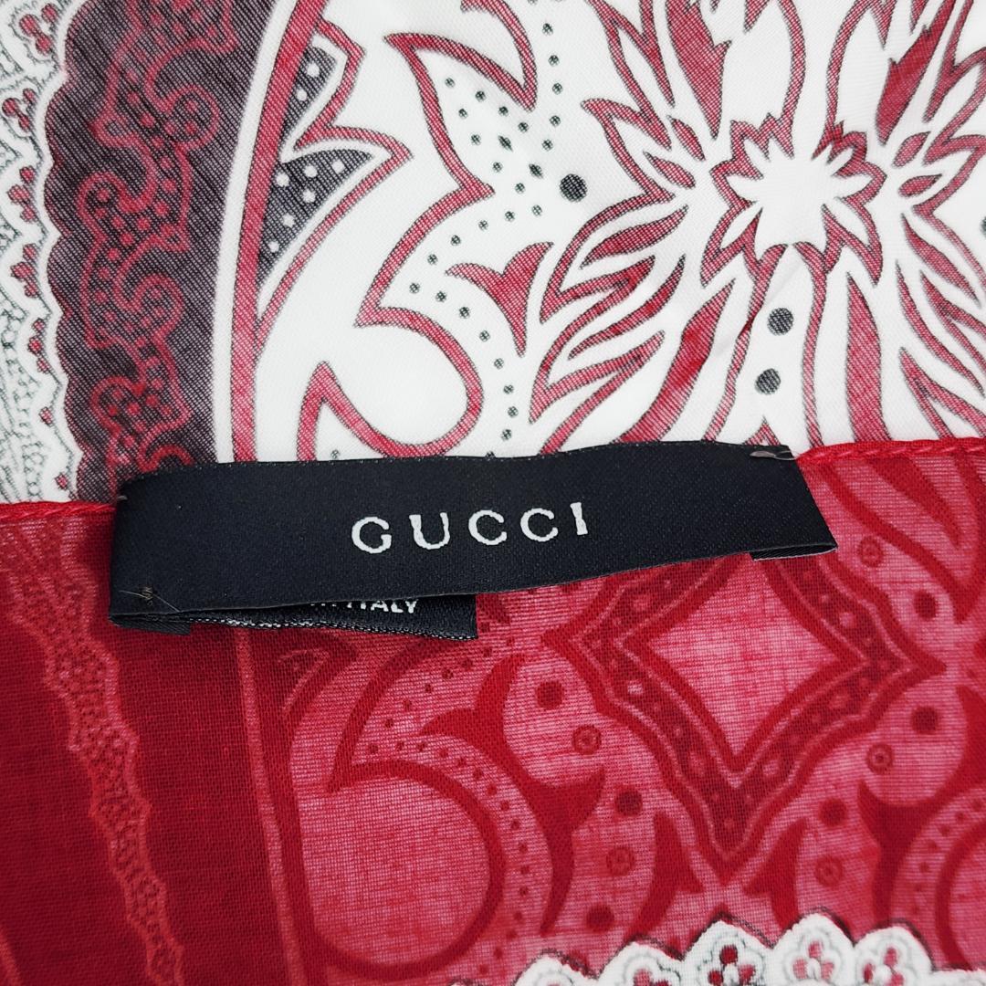 極美品 GUCCI グッチ バンダナ ハンカチ ペイズリー柄 コットン レッド.