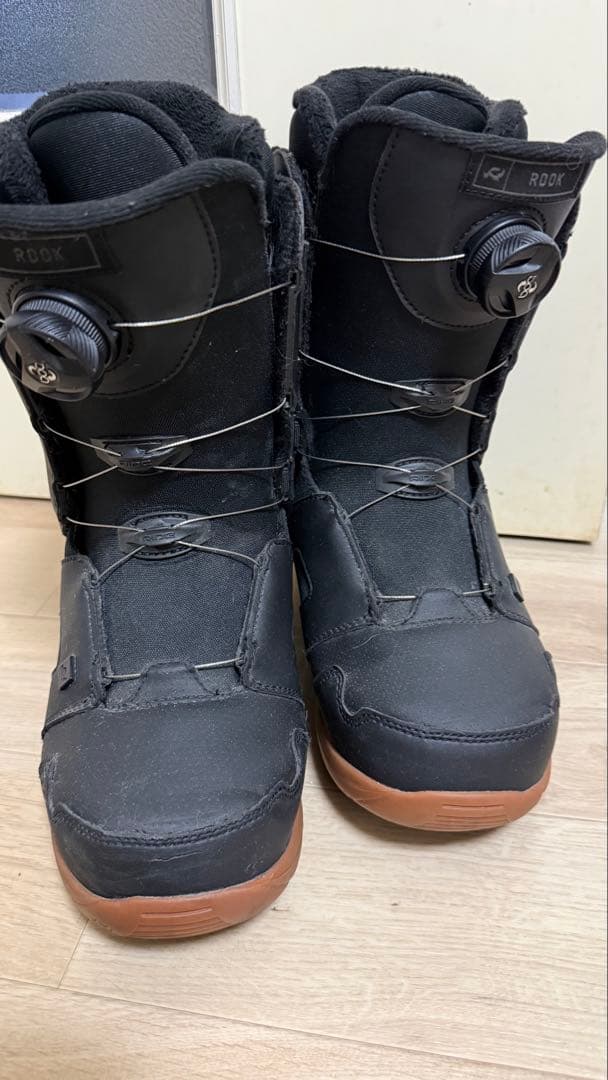 27cm BOAシステム 黒 スノーボードブーツ(男性用)