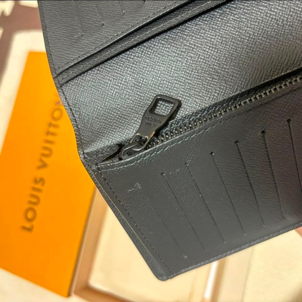 【美品！完売品！レア！】ルイヴィトン　長財布　草間弥生 メンズ レディース