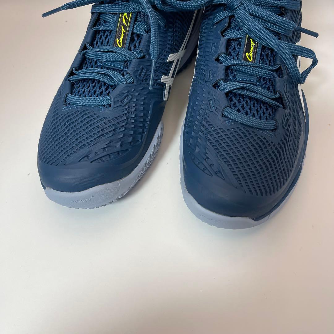 ハンバーガー大好きアシックステニスシューズ COURT FF3 OC