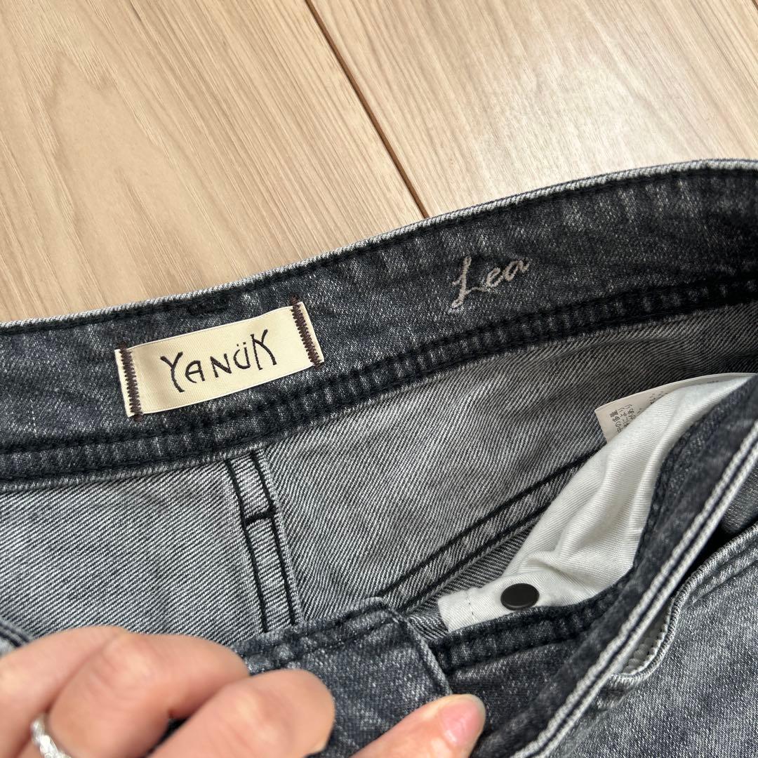 YANUK Lea VGY 25インチ