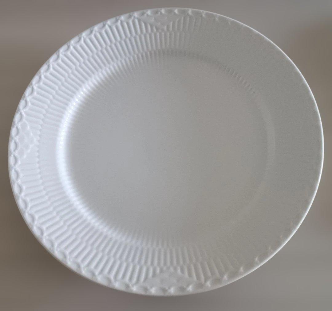 ロイヤルコペンハーゲンホワイト ディナープレート 2枚セット