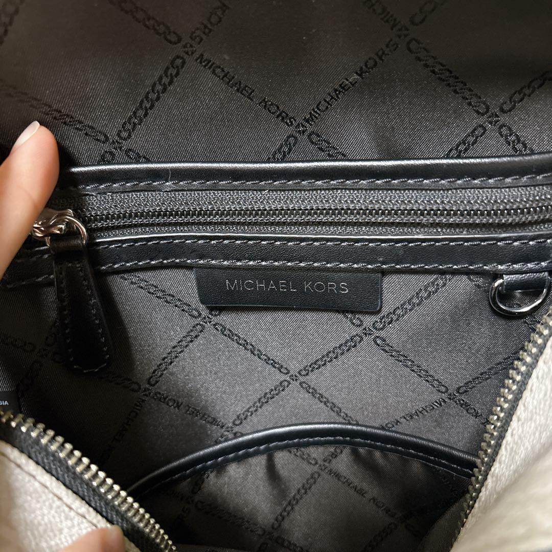 【極美品】MICHAEL KORS マイケルコース リュック RHEA ZIP