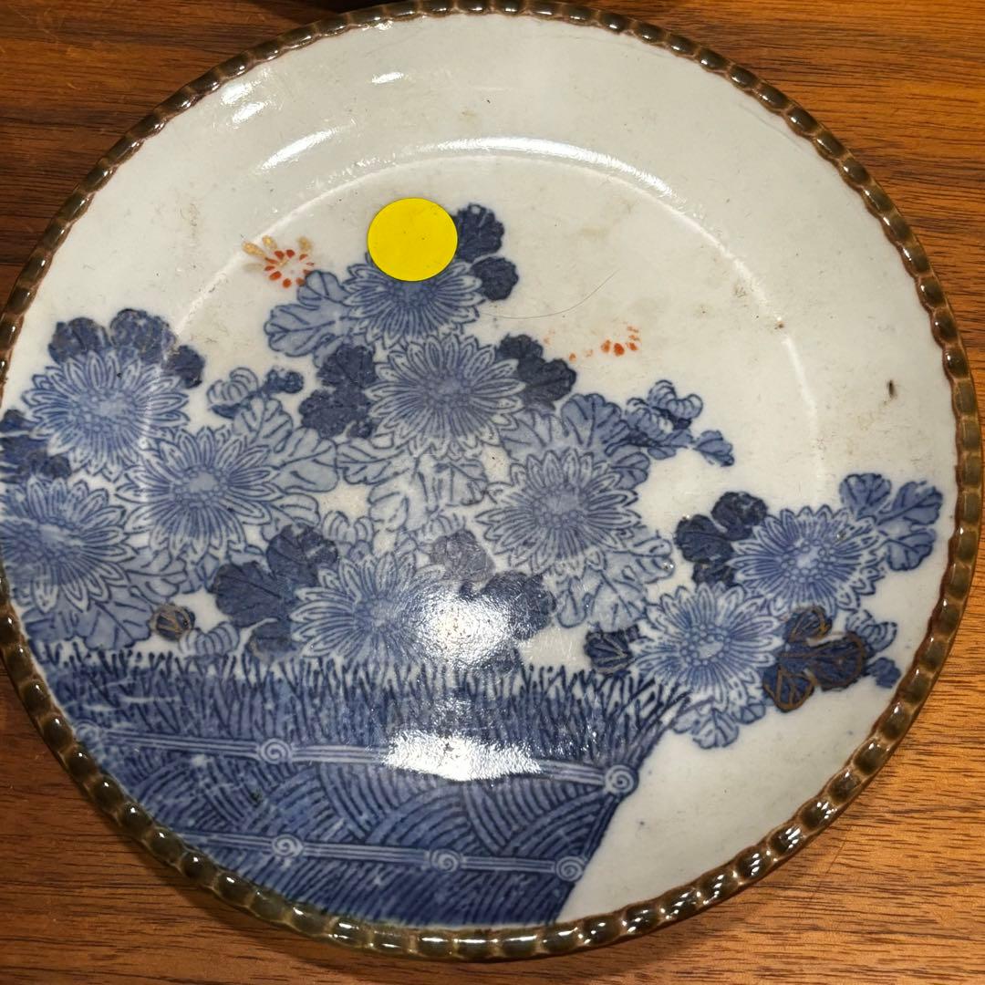 珍しい柄　印判皿