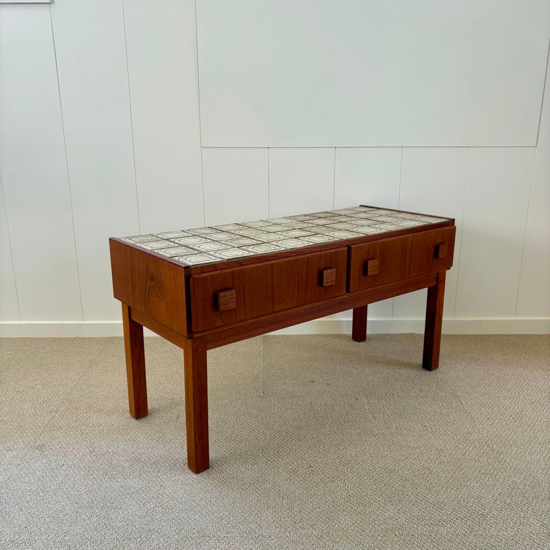 デンマーク　タイルトップ　ヴィンテージ　スモール　チェスト