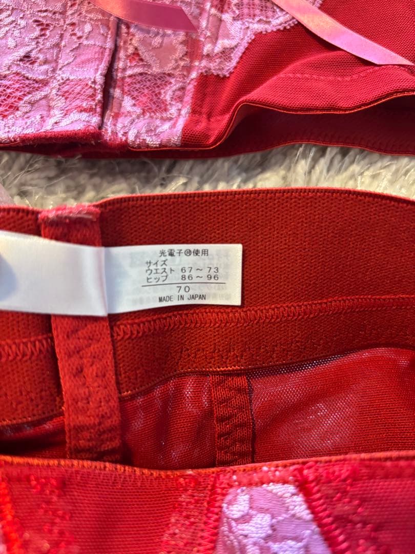 専用商品グラントイーワンズ　LA LA ララレッド70ハイウエストガードル　M