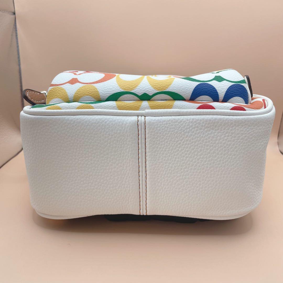COACH ミニ コート バックパック・レインボー シグネチャー キャンバス