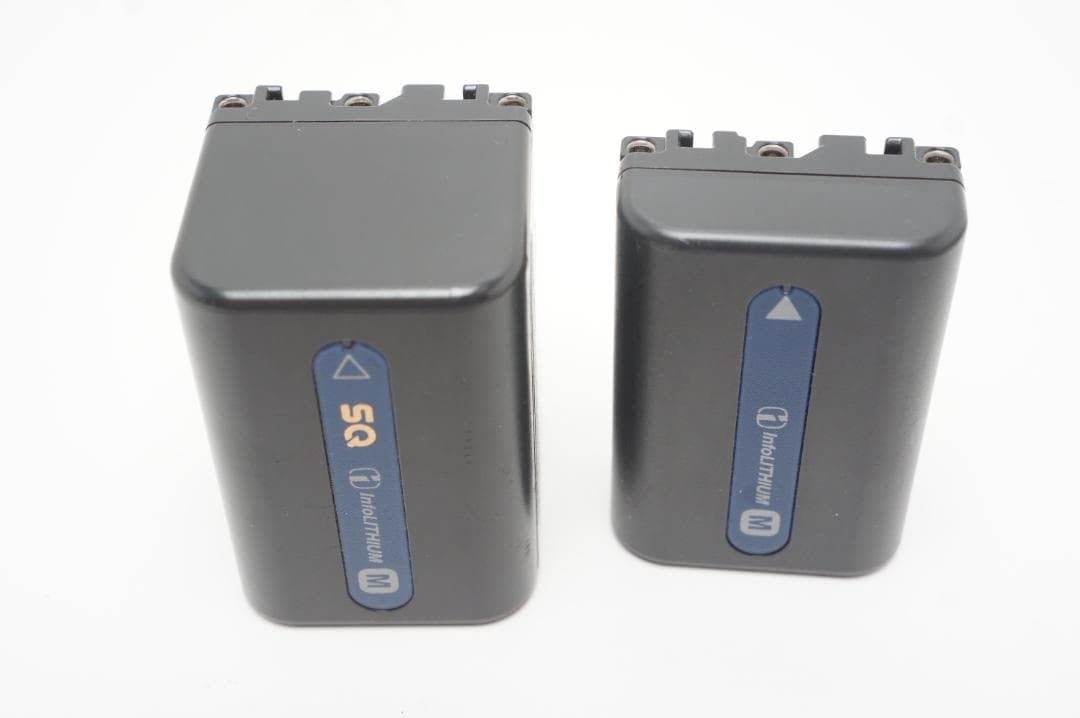 動作美品　SONY DCR-TRV30 Mini DV　デジタルビデオカメラ