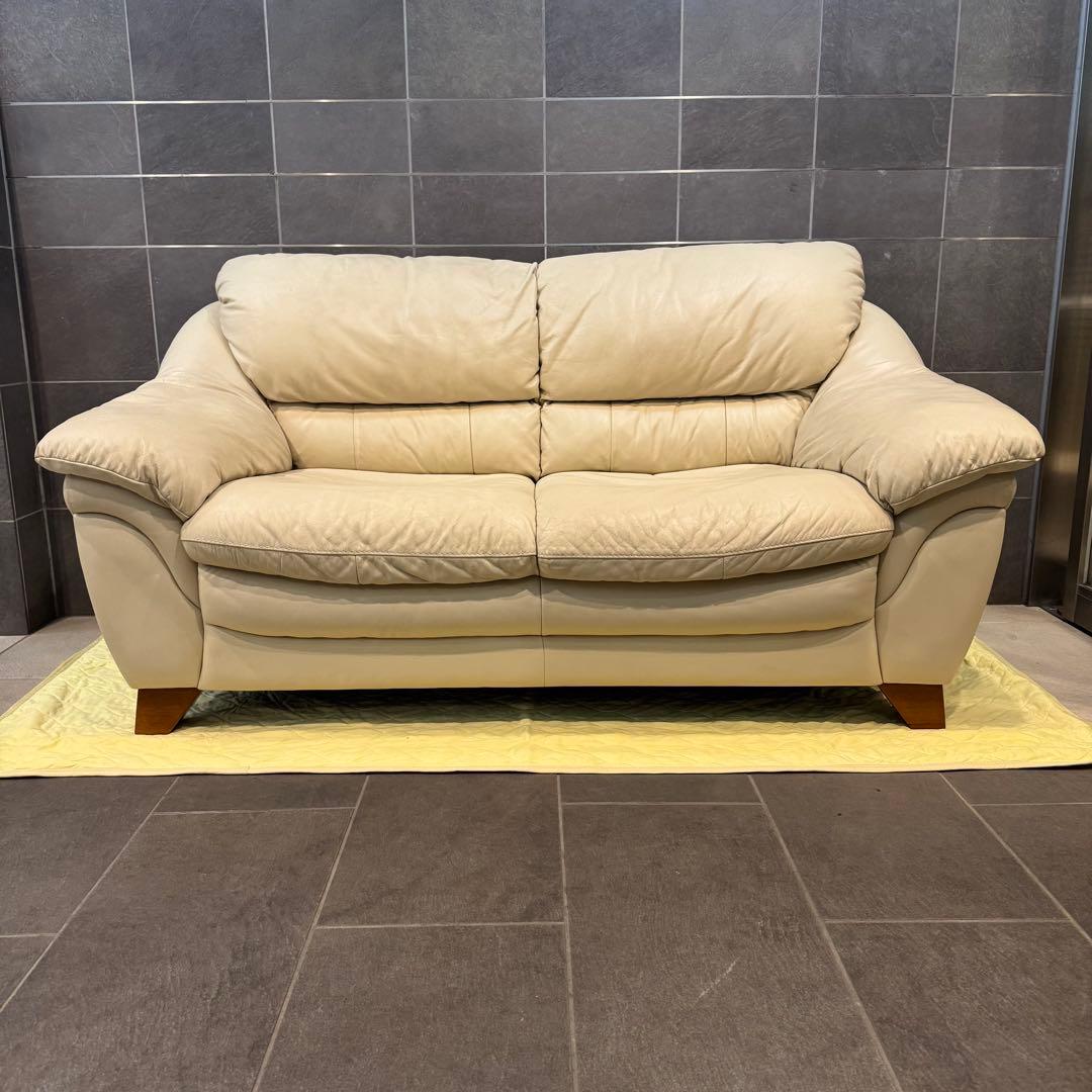 IDC大塚家具 廃盤 2人掛け 半革ソファ アイボリー