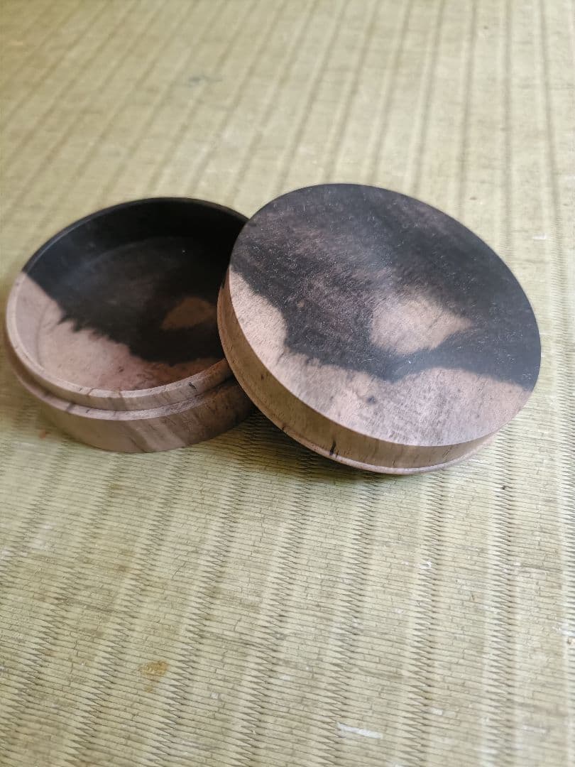 黒柿材 蓋物香合